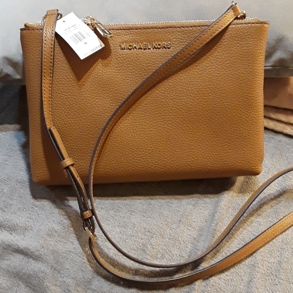 Michael Kors Handbags - Michael Kors Bag